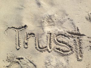 trust-1418901_1280